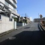 エバーグリーン牛田　前面道路