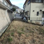 東区山根町現地。更地です。建築条件がないのでお好みのハウスメーカーでマイホームの夢が叶えられます！