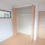 洋室5.3帖(寝室)