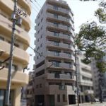 エスパスリバーサイド堺町　外観。10階建ての3～4階部分です。