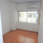 チサンマンション広島　洋室はエアコン付きです！