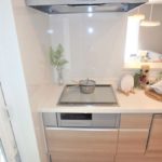 呉市焼山宮ヶ迫1丁目新築　火を使わず安全なIHクッキングヒーター