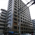 アステージ段原比治山公園　外観。13階建ての7階部分です。