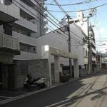 ダイアパレス堺町　外観含む前面道路