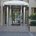 センチュリーパーク千田町南棟　エントランス入口