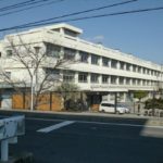 中山小学校