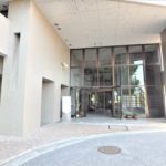 ヴィルヌーブ山根町　エントランス