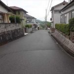 呉市焼山東2丁目土地　現地前面道路