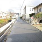 東区牛田南2丁目中古　前面道路