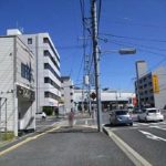 西区南観音3丁目土地　現地前面道路