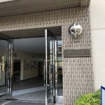 シャルマンコーポ船越E棟　エントランス入口