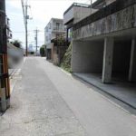 東区牛田東2丁目中古　前面道路