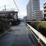 東区牛田南2丁目中古　前面道路