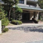 サーパス牛田天水苑　エントランス入口