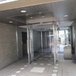 サーパス古江西町　エントランス入口