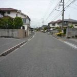 向洋新町2丁目土地　現地前面道路