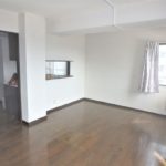 ヴィルヌーブ山根町　ダイニングは2面採光で風通しも良好です♪