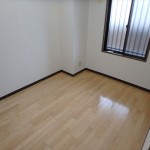 洋室4.5帖(寝室)